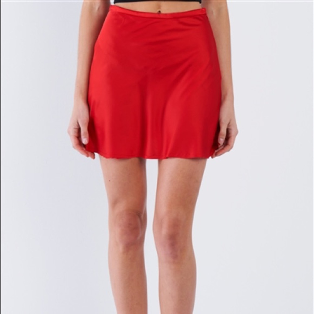 red silk skirt😍❤️